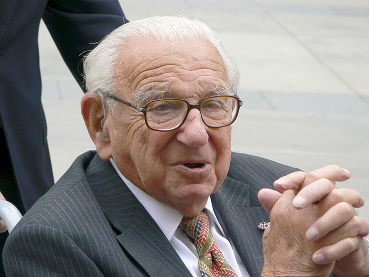 Nicholas Winton, ya anciano