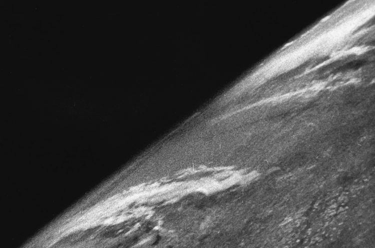 La primera fotografía de la Tierra que se tomó desde el espacio