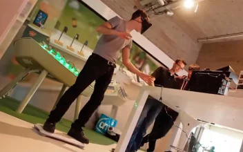 Aerodeslizador virtual creado con Kinect + Oculus Rift + Wii Balance Board