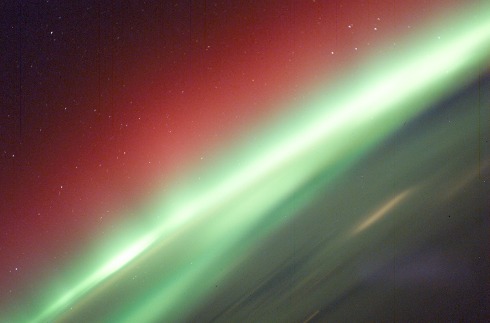 Una aurora boreal vista desde la Estación Espacial Internacional