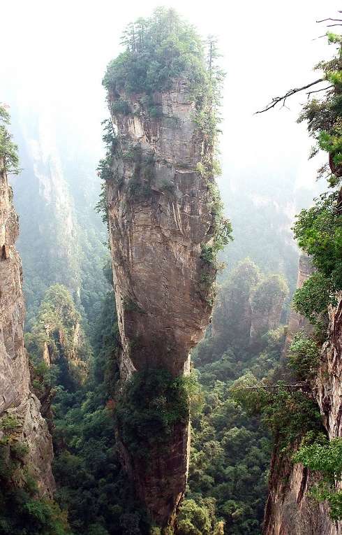 Las Montañas Aleluya de Avatar están en China