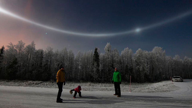 Hermoso halo en Finlandia