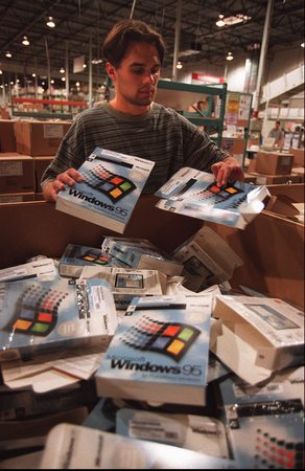 Fotografía del lanzamiento de Windows 95