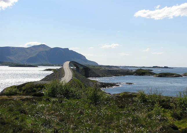 Un puente a ninguna parte