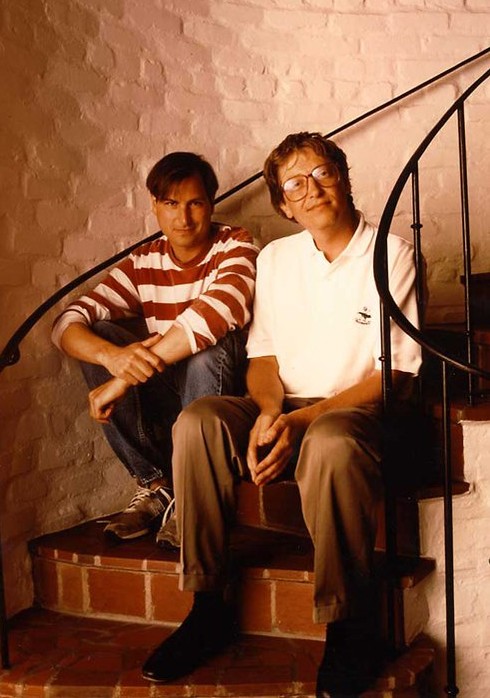 Steve Jobs y Bill Gates de jóvenes