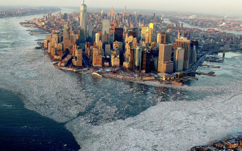 Nueva York rodeada de hielo
