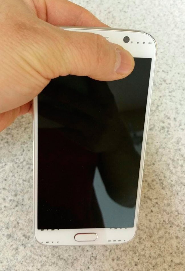 Estas son las últimas fotografías que han aparecido del Samsung Galaxy S6 y el Galaxy S6 Edge