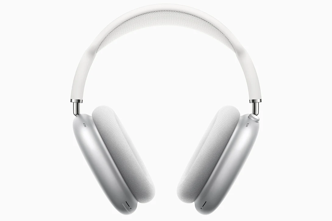 Nuevos auriculares AirPods Max, a la venta por 629 euros