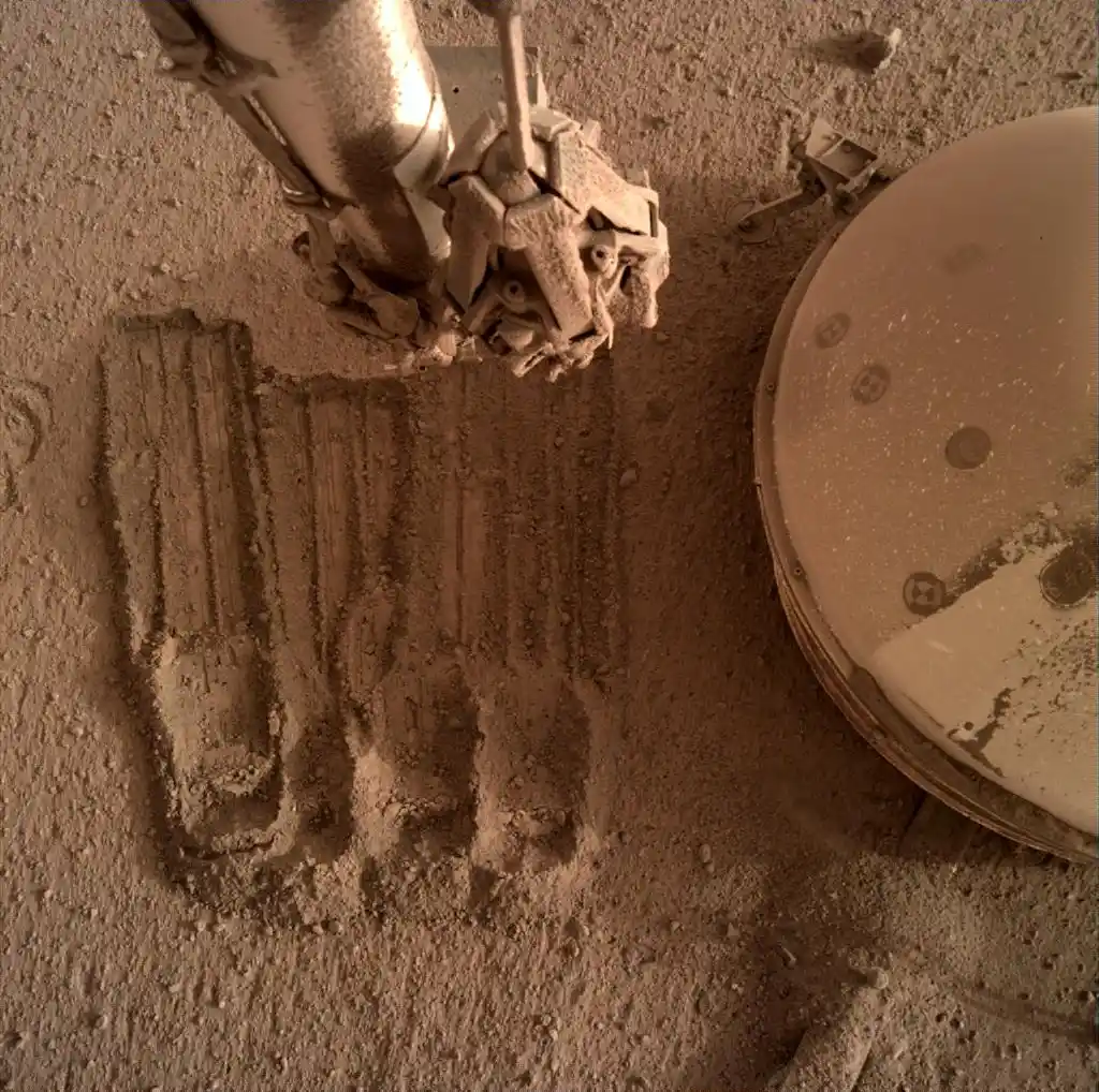 Esta es la última fotografía que tomará InSight en la superficie de Marte