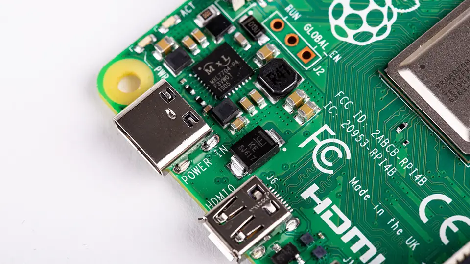 La Raspberry Pi 5 no llegará hasta 2024