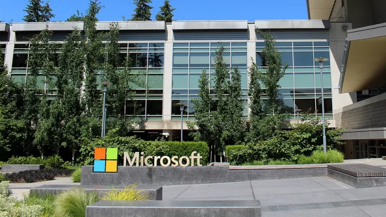 Microsoft va a despedir a 10.000 trabajadores