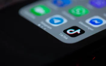 La Comisión Europea prohíbe TikTok en los móviles de sus trabajadores