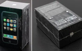 Un iPhone original precintado se vende por más de 63.000 dólares