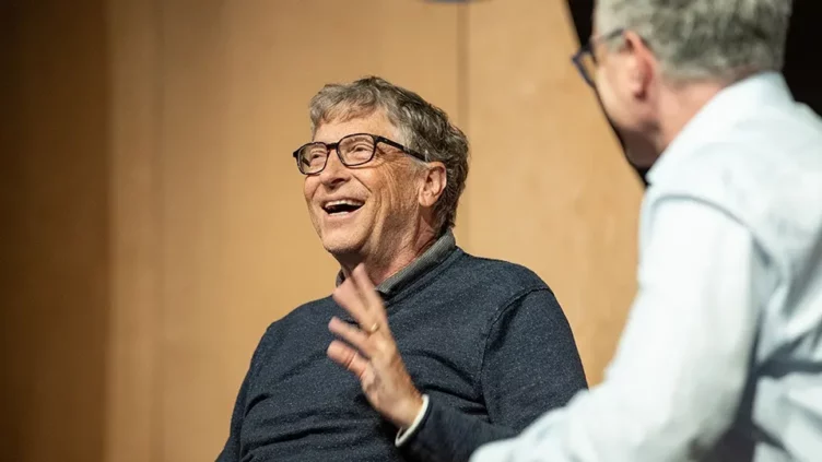 Bill Gates considera que la inteligencia artificial es el avance tecnológico más importante en décadas