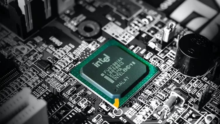 Intel registra las mayores pérdidas de su historia