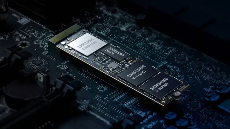 Samsung reduce la producción de chips después de que sus beneficios caigan un 96%