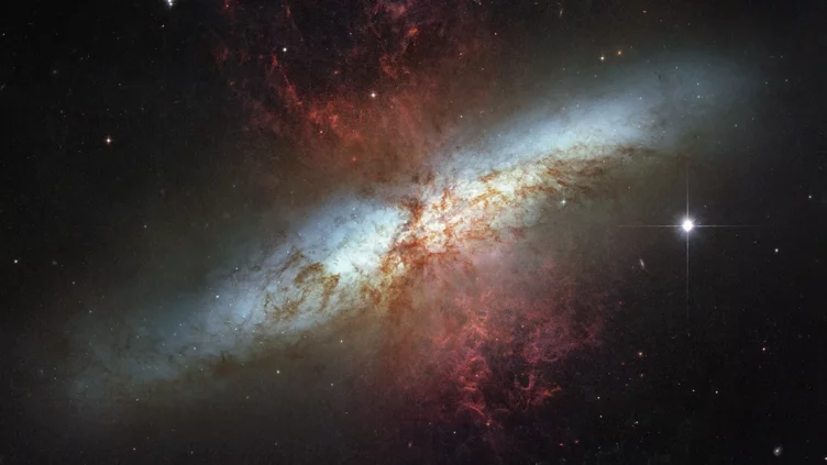 La galaxia Messier 82
