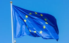 La Comisión Europea ha abierto un procedimiento formal para evaluar si Twitter (X) ha infringido la Ley de Servicios Digitales