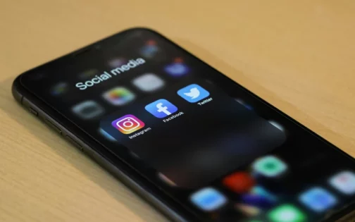 Los ciudadanos europeos vamos a poder desvincular nuestras cuentas en Facebook e Instagram
