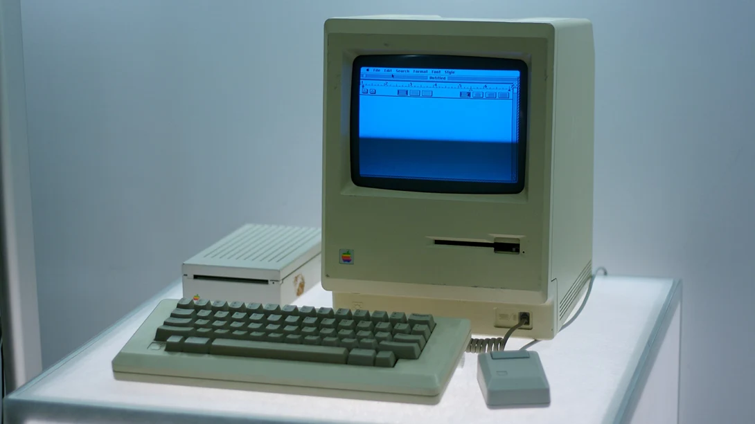 Hoy se cumplen 40 años del lanzamiento del Macintosh original
