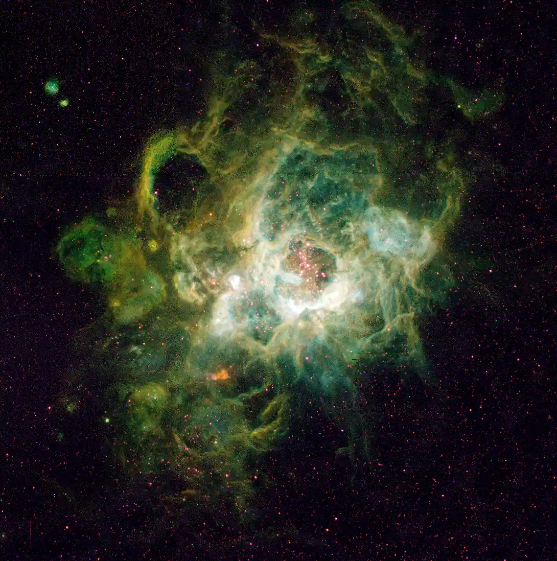 La gigantesca nebulosa NGC 604