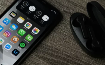 Apple acusa a Spotify de querer acceso ilimitado a sus herramientas sin pagar