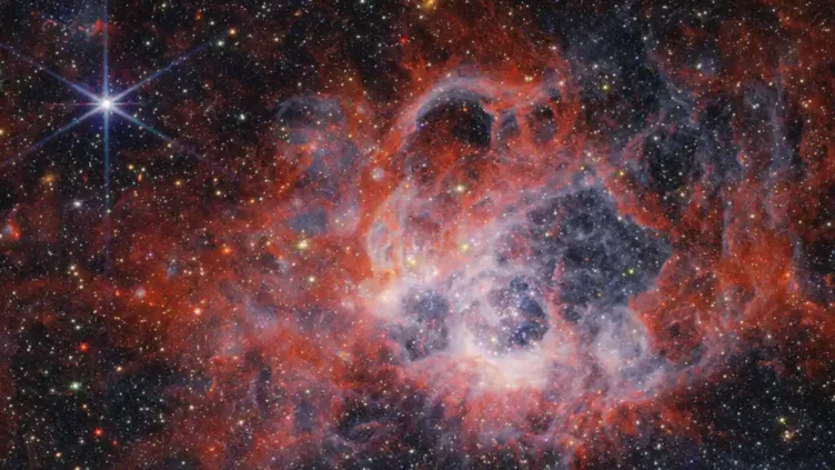 La nebulosa NGC 604 vista por el telescopio espacial James Webb