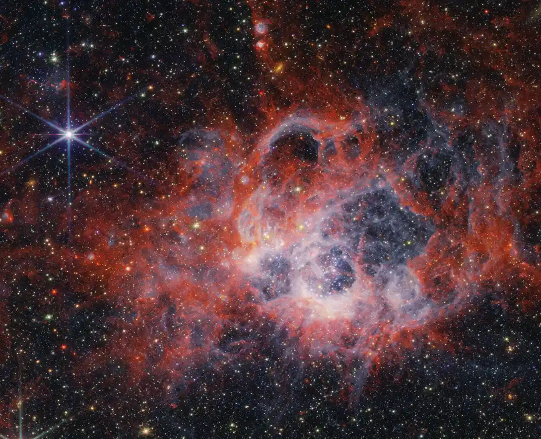 La nebulosa NGC 604 vista por el telescopio espacial James Webb