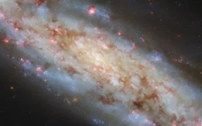 La galaxia NGC 3511 vista por el telescopio espacial Hubble