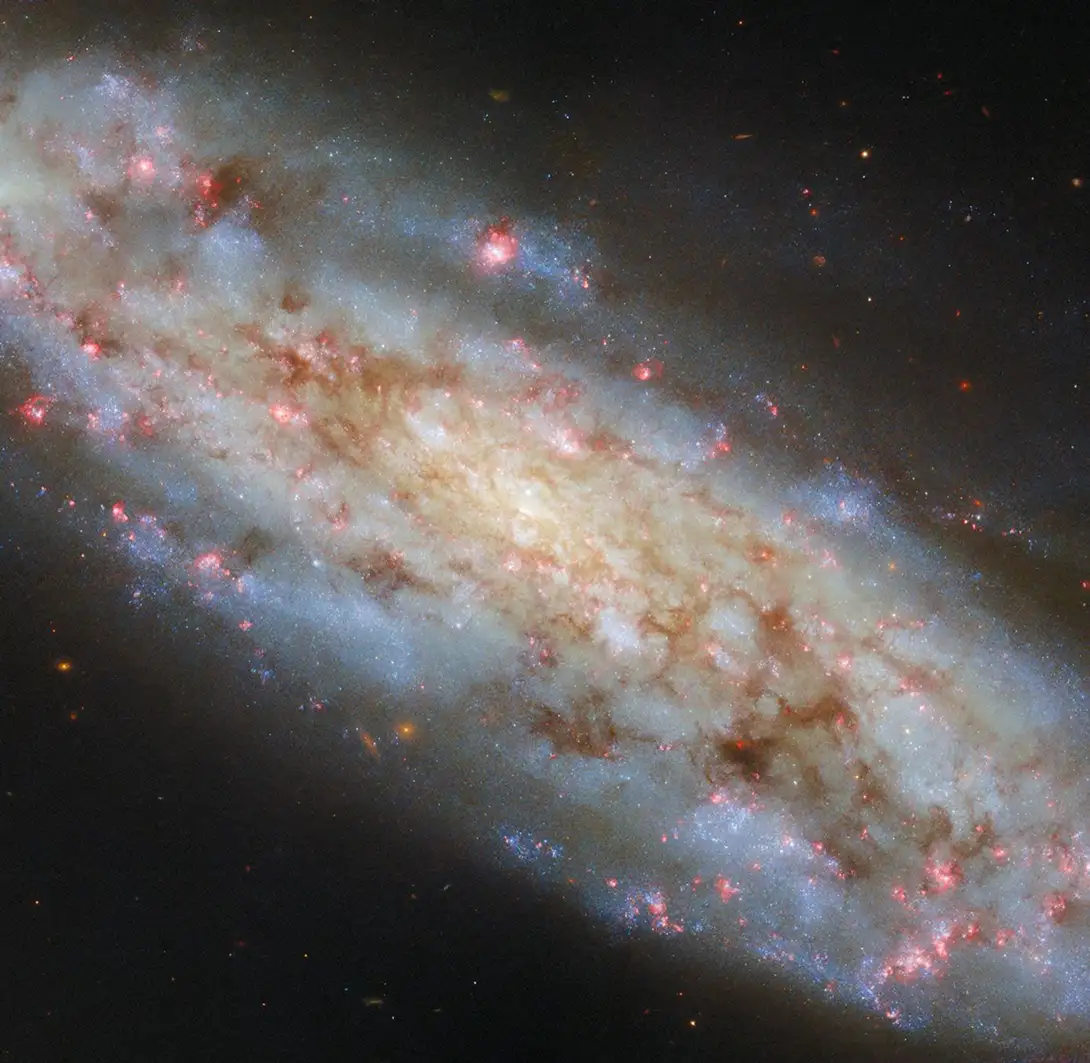 La galaxia NGC 3511 vista por el telescopio espacial Hubble